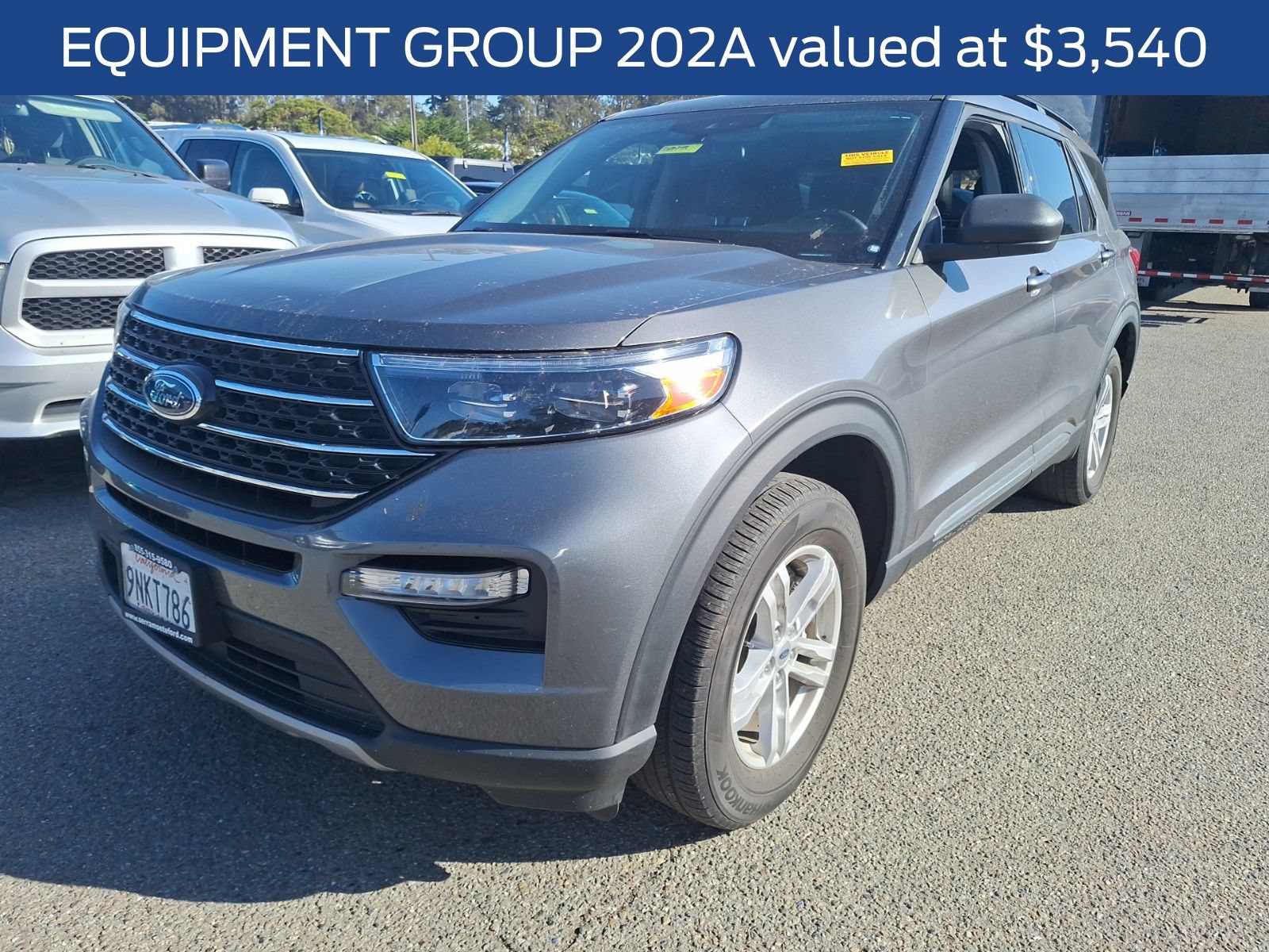 Certified 2024 Ford Explorer XLT w/ Equipment Group 202A AWD/4WD image 4