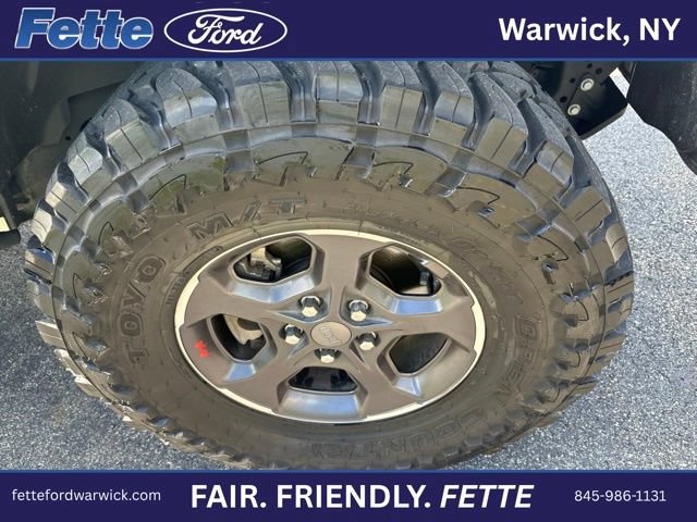 Used 2021 Jeep Gladiator Rubicon AWD/4WD image 5
