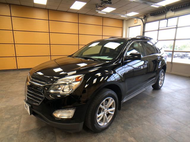 Used 2017 Chevrolet Equinox LT w/ Convenience Package AWD/4WD image 3