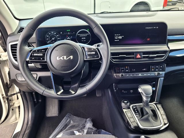 Used 2024 Kia Seltos X-Line image 9