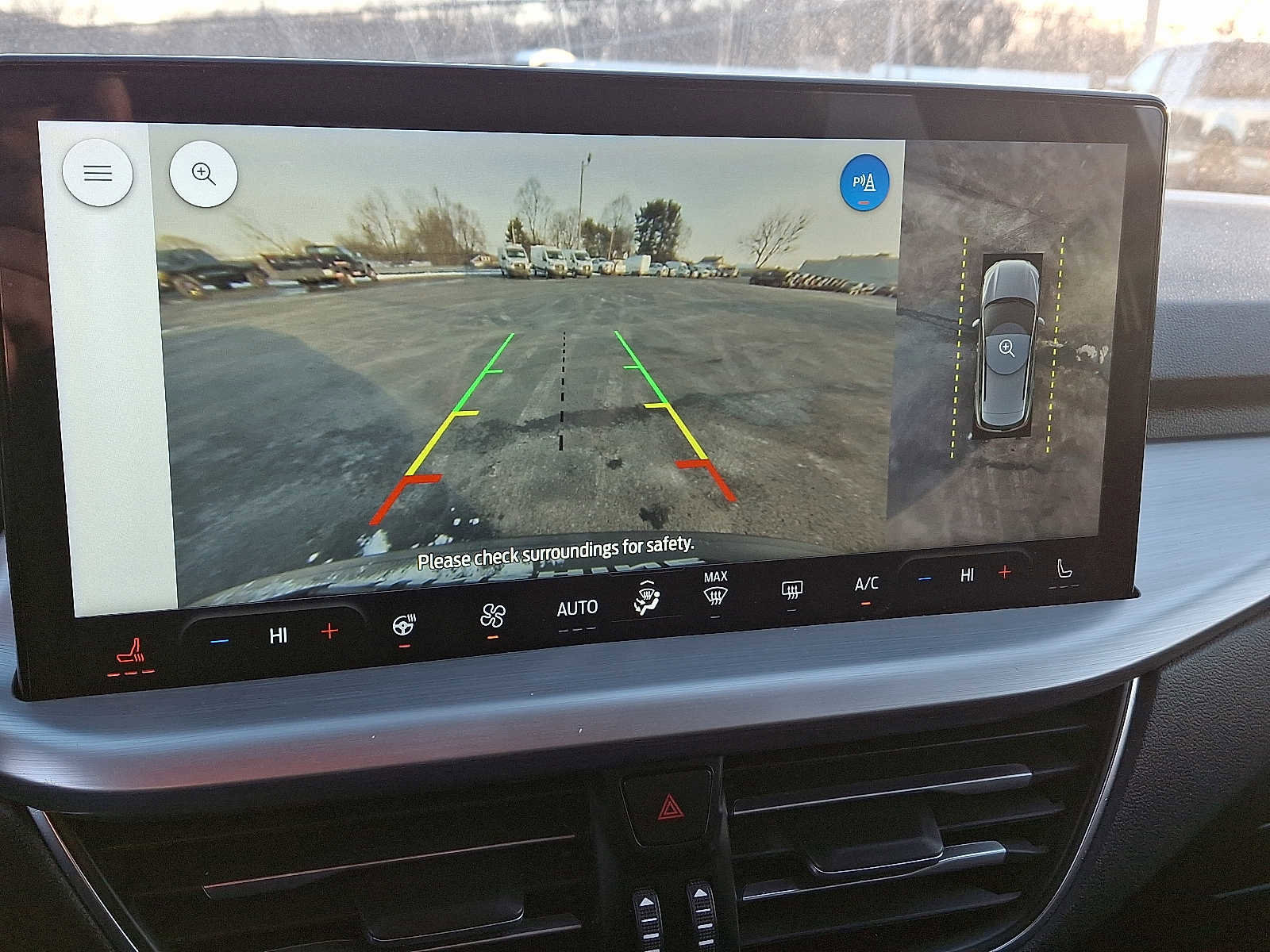 Certified 2024 Ford Escape Platinum w/ Premium Technology Package image 18