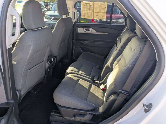 Certified 2025 Ford Explorer Active RWD image 15