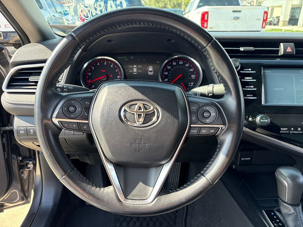 Used 2018 Toyota Camry XSE image 17
