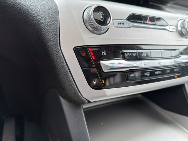 Certified 2021 Ford Explorer XLT w/ Equipment Group 202A image 32