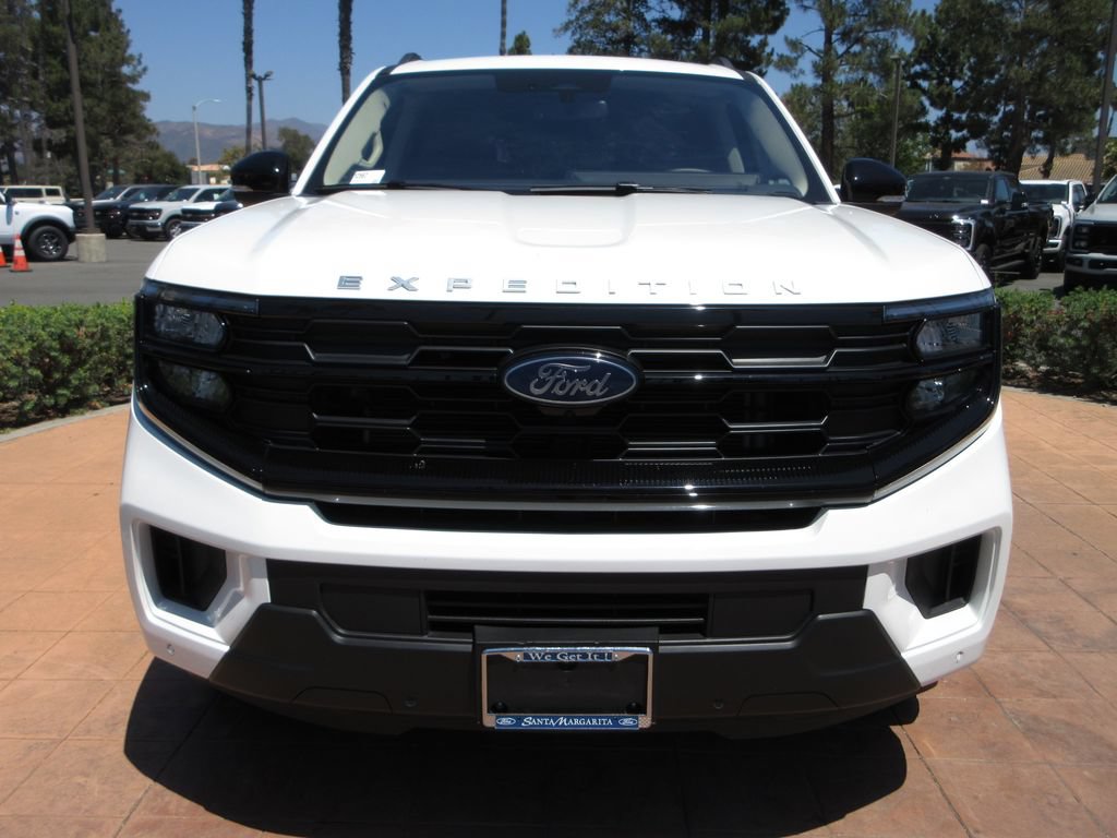 Certified 2025 Ford Expedition Max Active RWD image 7
