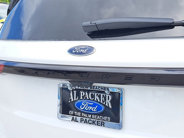 Certified 2025 Ford Explorer ST-Line w/ Premium Package image 8