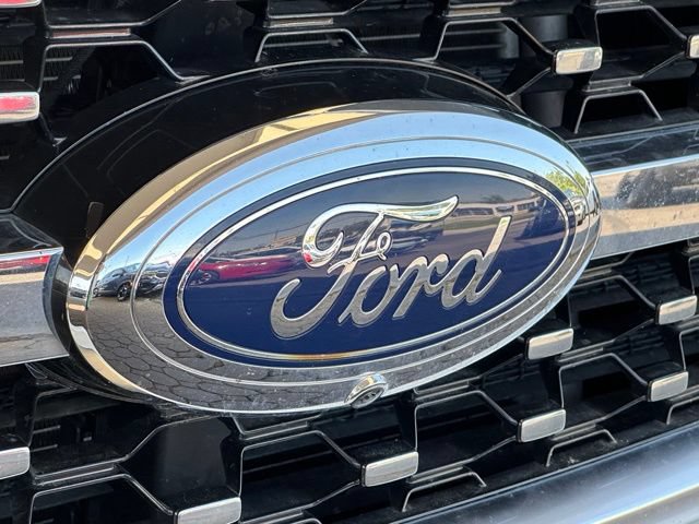 Certified 2023 Ford F150 Platinum w/ Equipment Group 701A High AWD/4WD image 29