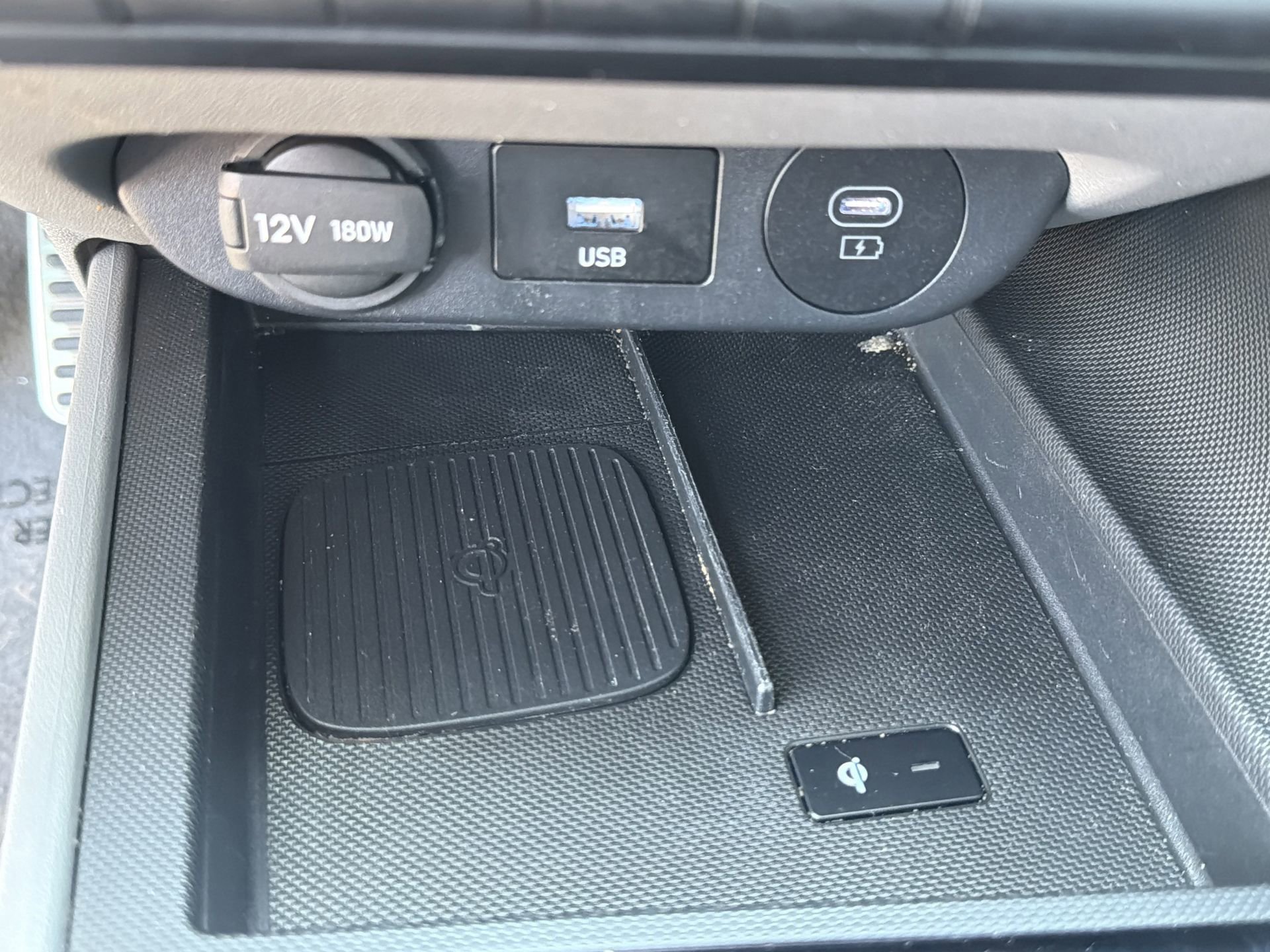 Used 2025 Hyundai Elantra Sport image 16