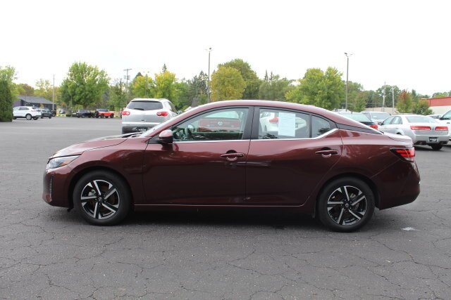 Used 2024 Nissan Sentra SV FWD image 9