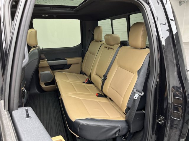 Certified 2024 Ford F250 Lariat w/ Lariat Ultimate Package AWD/4WD image 14
