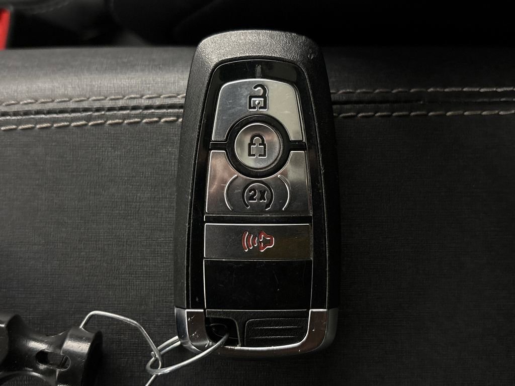 Certified 2025 Ford Bronco Badlands image 33