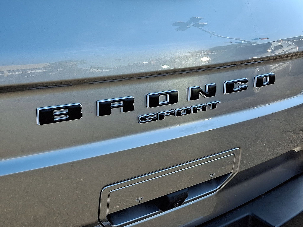 Certified 2023 Ford Bronco Sport Outer Banks AWD/4WD image 30