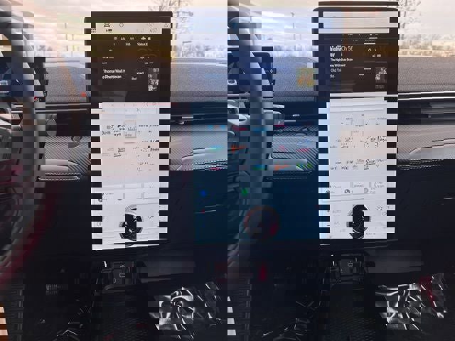 Certified 2025 Ford Mustang Mach-E Premium image 32