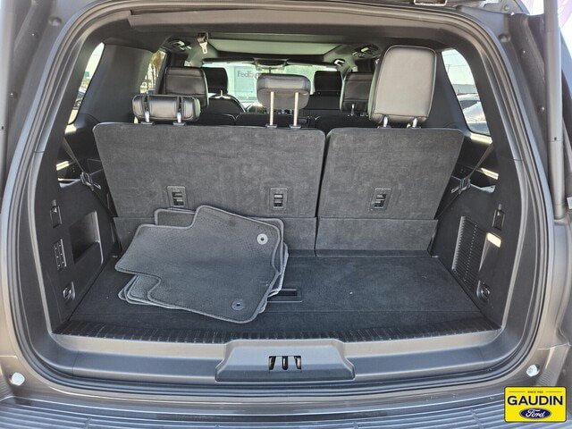 Certified 2019 Ford Expedition Limited w/ Equipment Group 302A AWD/4WD image 14