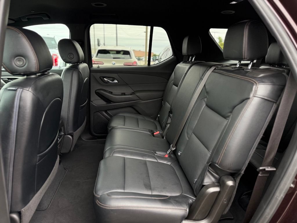 Used 2023 Chevrolet Traverse LT AWD/4WD image 14