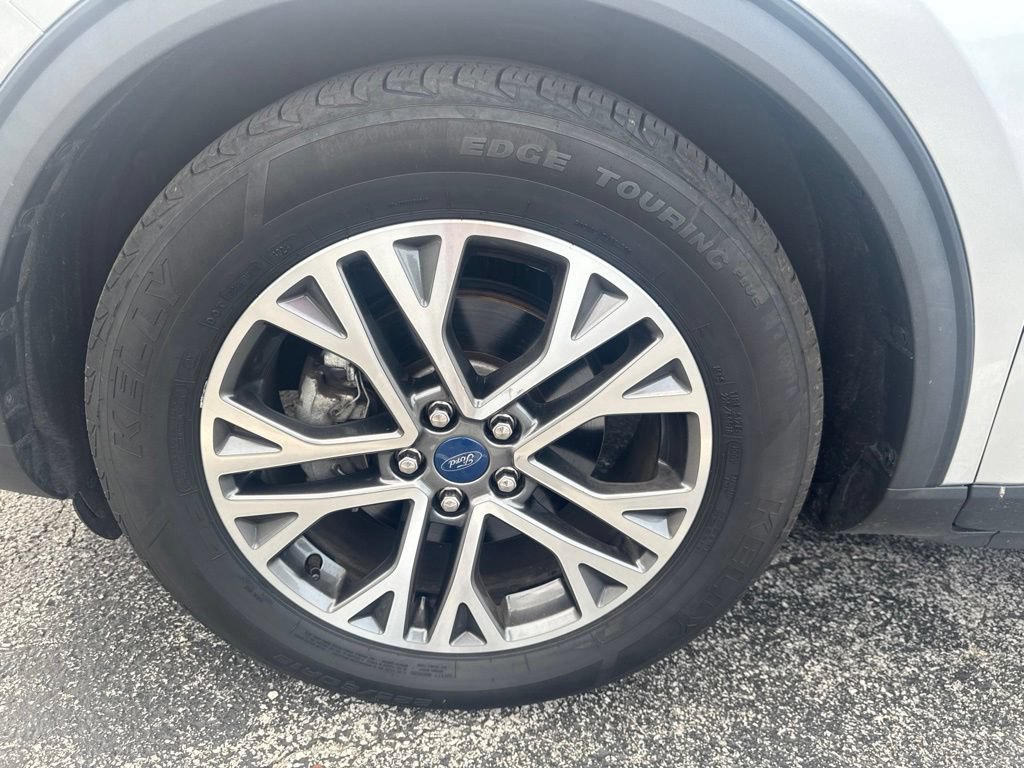 Certified 2020 Ford Escape SEL FWD image 50