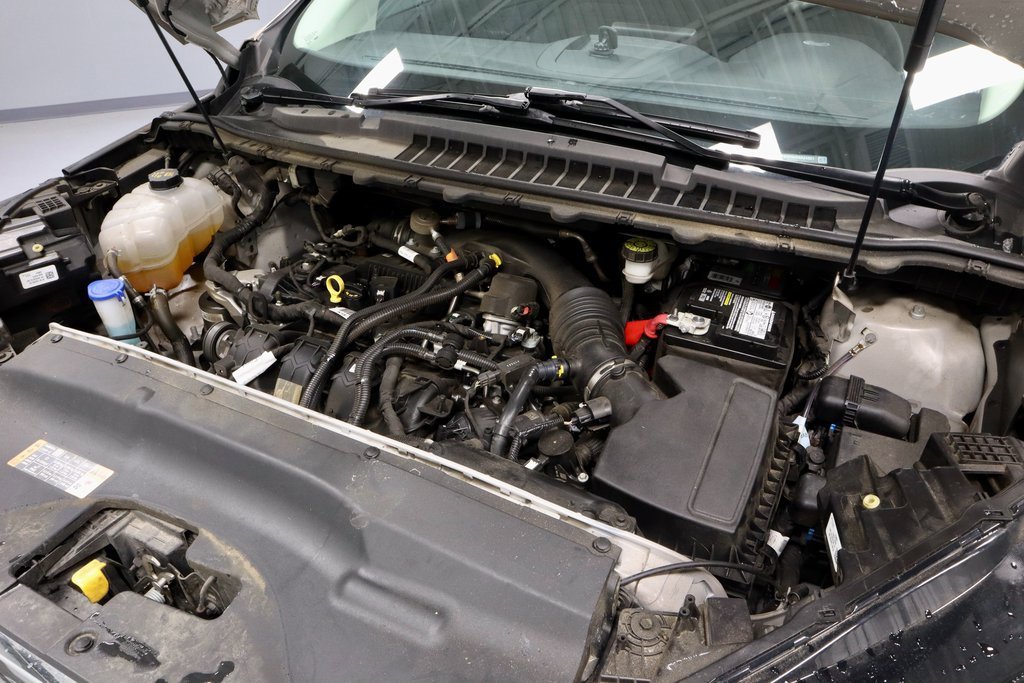 Certified 2021 Ford Edge SE image 15