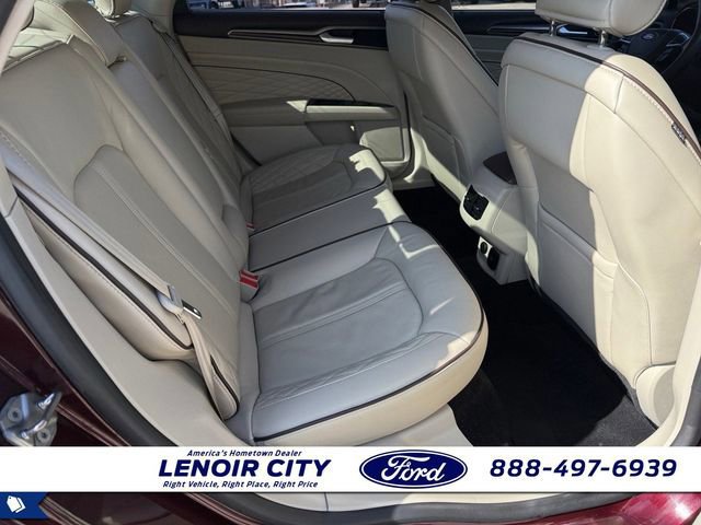 Certified 2018 Ford Fusion Platinum image 12