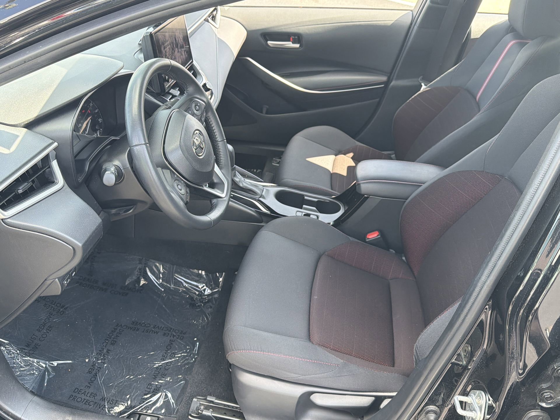 Used 2024 Toyota Corolla SE image 27