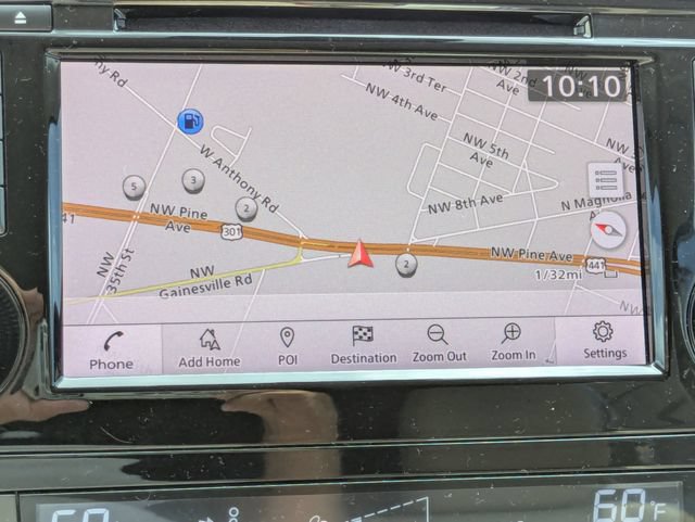Used 2019 Nissan Rogue SV w/ Premium Package FWD image 21