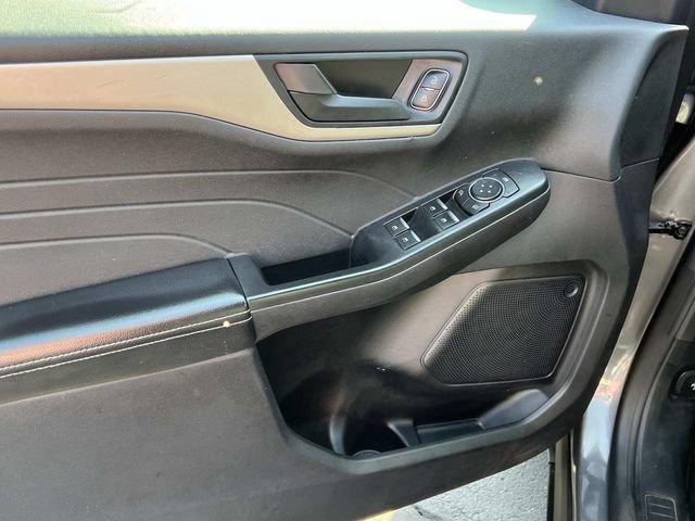 Certified 2022 Ford Escape SE w/ Convenience Package AWD/4WD image 17