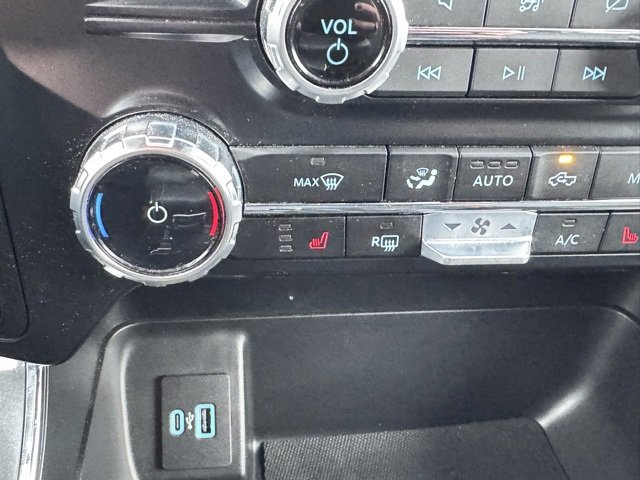 Certified 2023 Ford F150 XLT w/ Equipment Group 302A High image 13