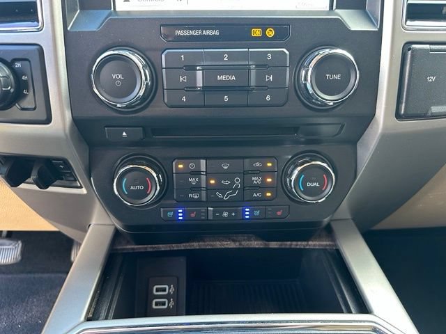 Certified 2018 Ford F250 Lariat w/ Lariat Value Package AWD/4WD image 20