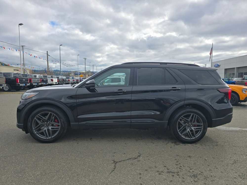 Certified 2026 Ford Explorer ST w/ Sun And Sound Package image 2