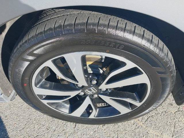 Used 2019 Honda Odyssey Elite image 13