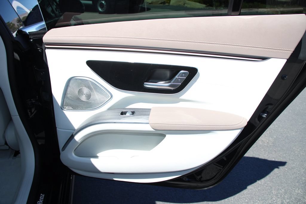 Used 2023 Mercedes-Benz EQS 450+ Sedan image 26