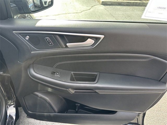 Certified 2021 Ford Edge Titanium w/ Cargo Accessory Package image 37