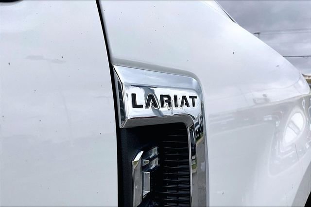 Certified 2022 Ford F250 Lariat w/ Lariat Ultimate Package image 31