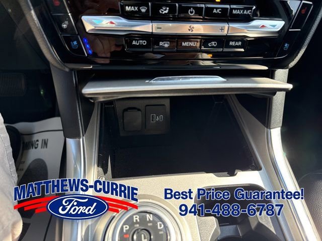 Certified 2023 Ford Explorer Limited w/ Limited Technology Package RWD image 22