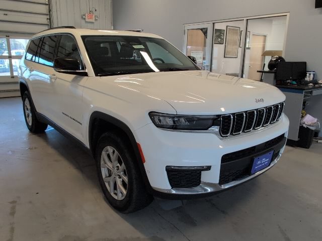 Used 2023 Jeep Grand Cherokee L Limited w/ Luxury Tech Group II AWD/4WD image 7