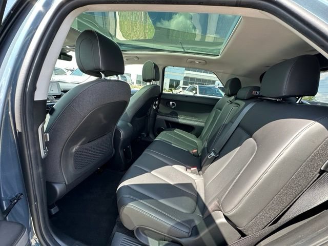 Used 2023 Hyundai Ioniq 5 Limited AWD/4WD image 12