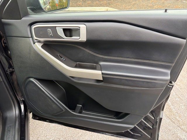 Certified 2023 Ford Explorer XLT w/ Equipment Group 202A image 41