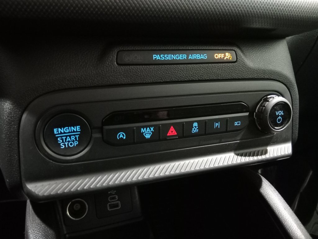 Certified 2025 Ford Bronco Sport Outer Banks w/ Outer Banks Tech Package+ AWD/4WD image 21