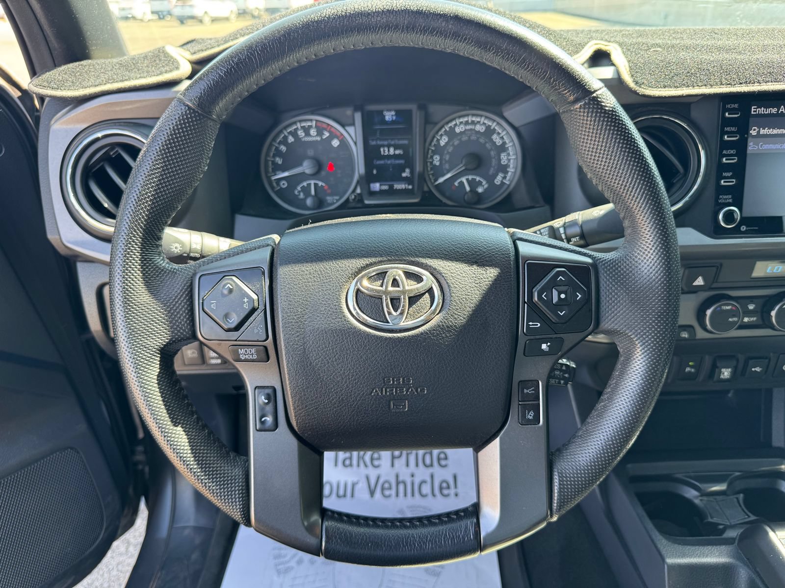 Used 2021 Toyota Tacoma TRD Off-Road w/ Technology Package AWD/4WD image 24