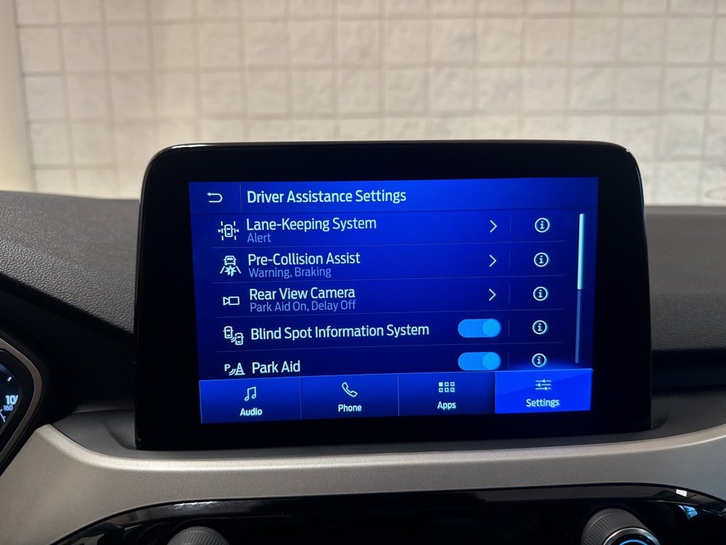 Certified 2022 Ford Escape SEL image 18