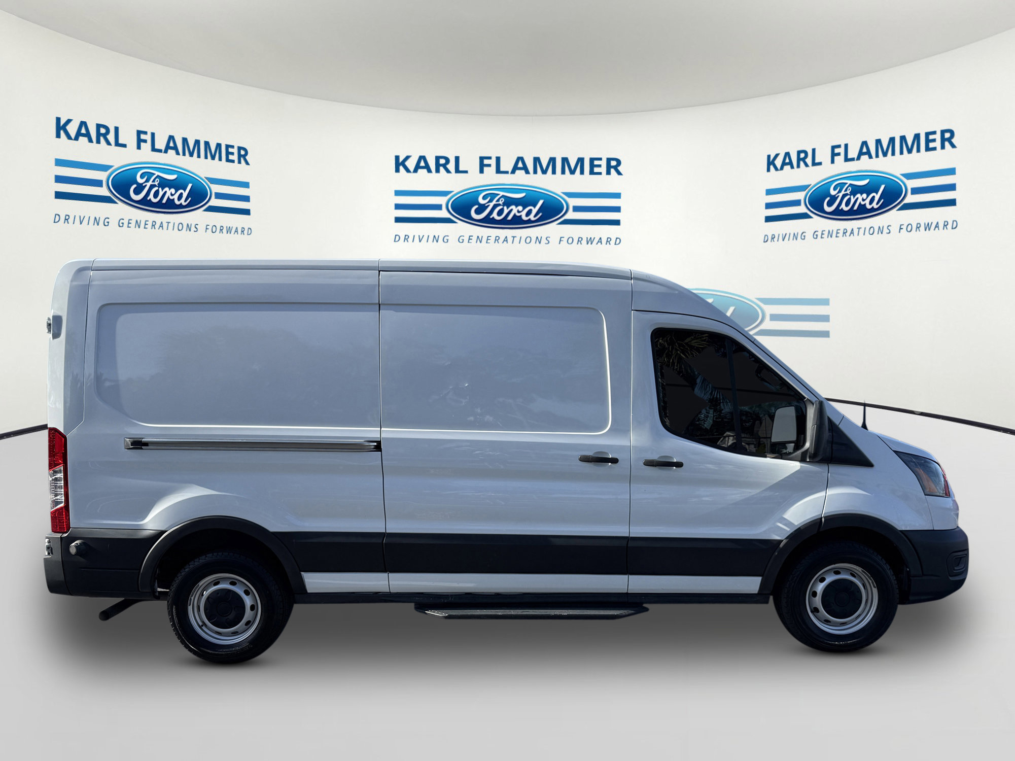 Certified 2022 Ford Transit 250 Medium Roof image 2
