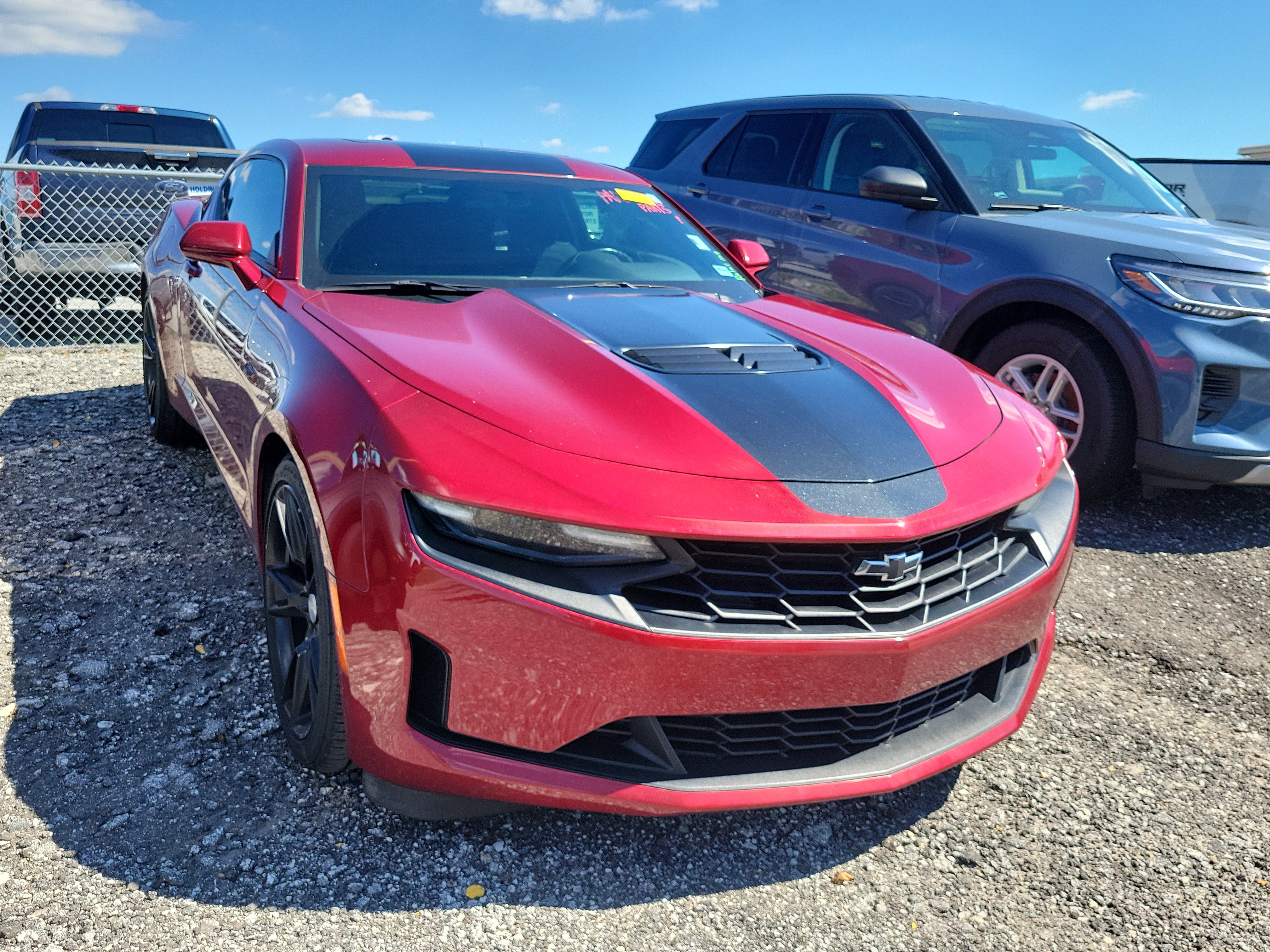 Used 2023 Chevrolet Camaro LT w/ Technology Package RWD image 6
