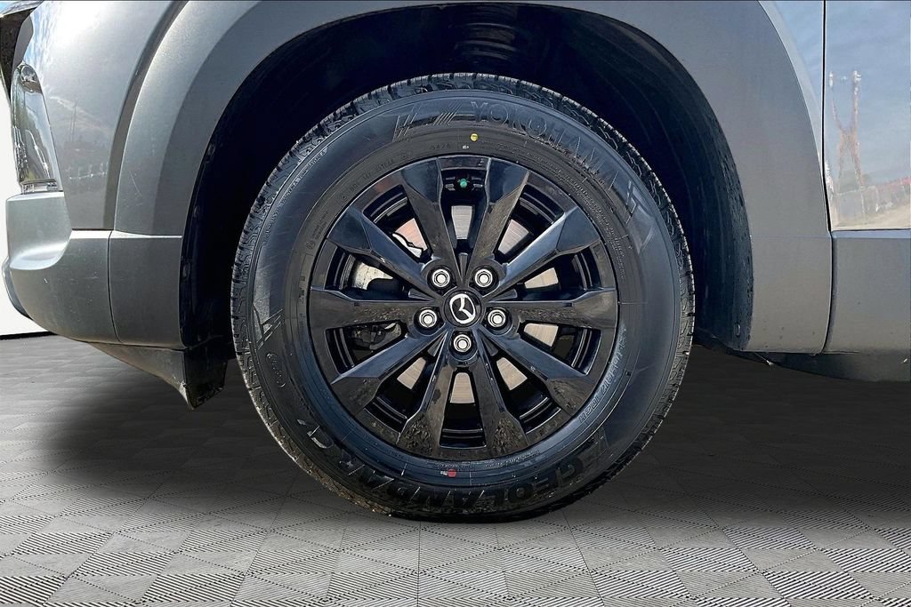 Used 2025 MAZDA CX-50 AWD 2.5 Hybrid w/ Premium Pkg image 9