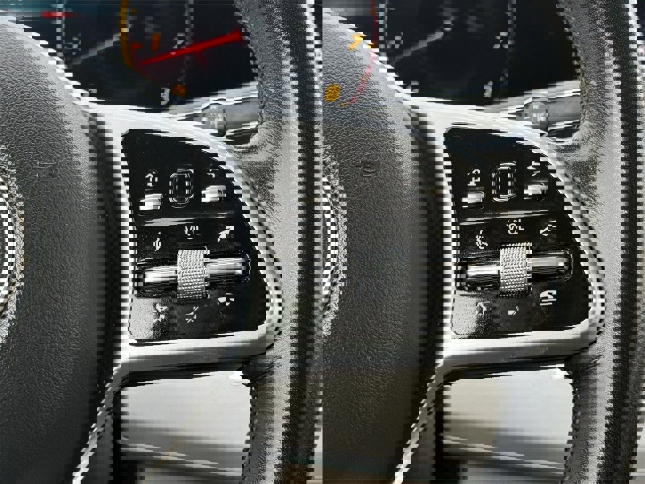 Used 2022 Mercedes-Benz GLE 350 image 13