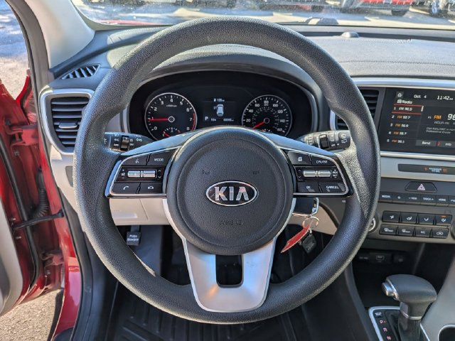 Used 2022 Kia Sportage LX AWD/4WD image 9