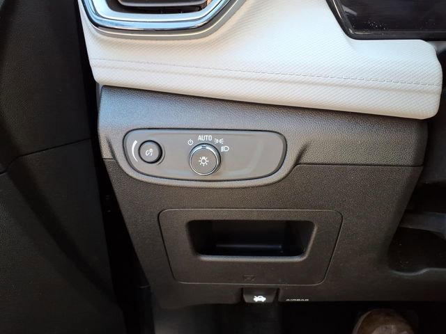 Used 2025 Chevrolet TrailBlazer LS w/ LS Convenience Package image 29