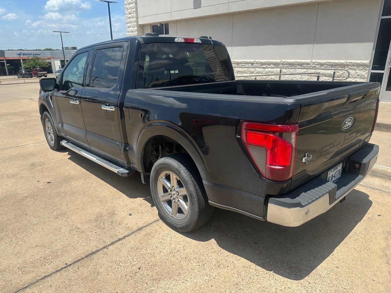 Certified 2024 Ford F150 XLT w/ Mobile Office Package RWD image 7