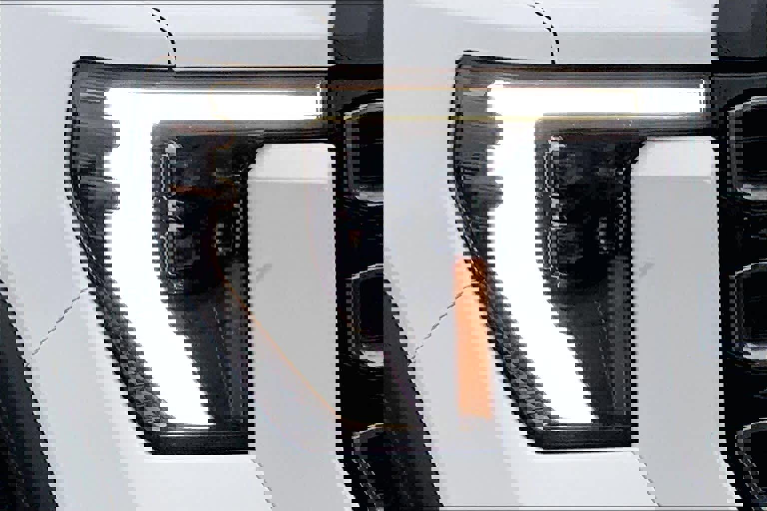 Used 2024 GMC Sierra 2500 AT4 w/ AT4 Premium Plus Package image 25