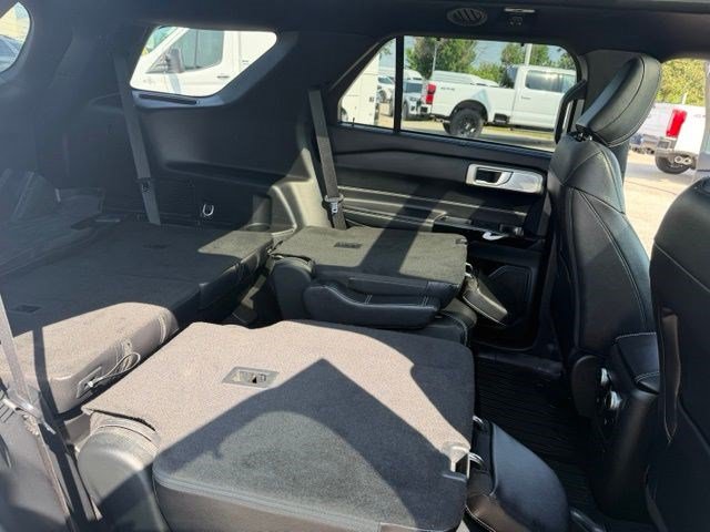 Certified 2023 Ford Explorer ST w/ Equipment Group 401A AWD/4WD image 36