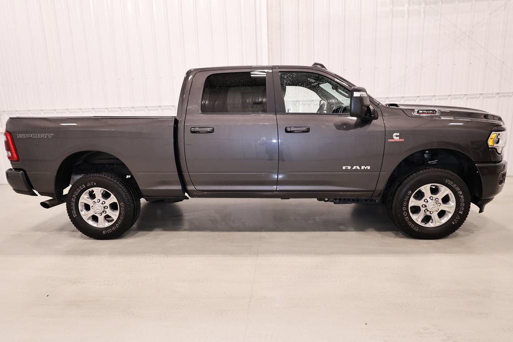 Used 2024 RAM 2500 Big Horn w/ Sport Appearance Package AWD/4WD image 2