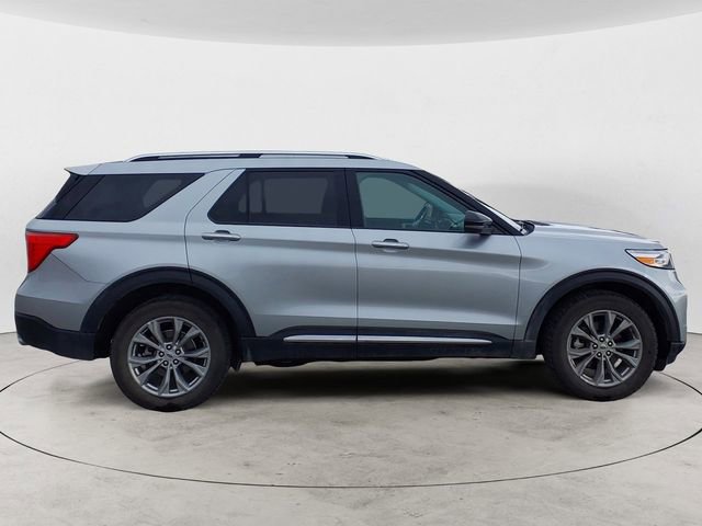 Certified 2022 Ford Explorer Limited w/ Equipment Group 301A AWD/4WD image 6